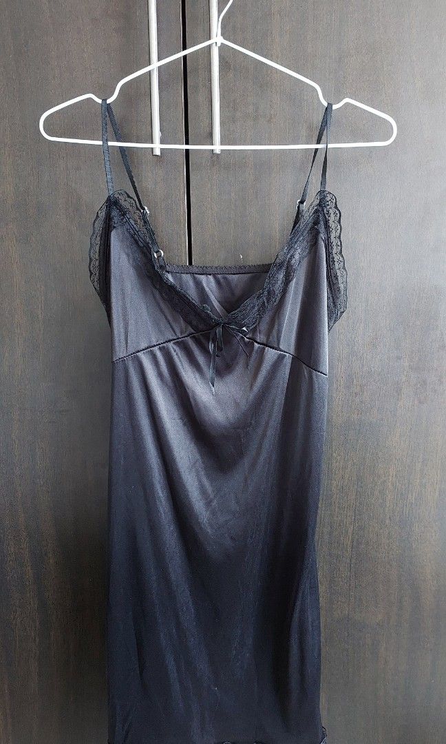 Black satin (Category: Undergarments & Loungewear) located in Mandaluyong City. Submitted by Andeng (Listing ID 1224942058, Image 1). Description: .