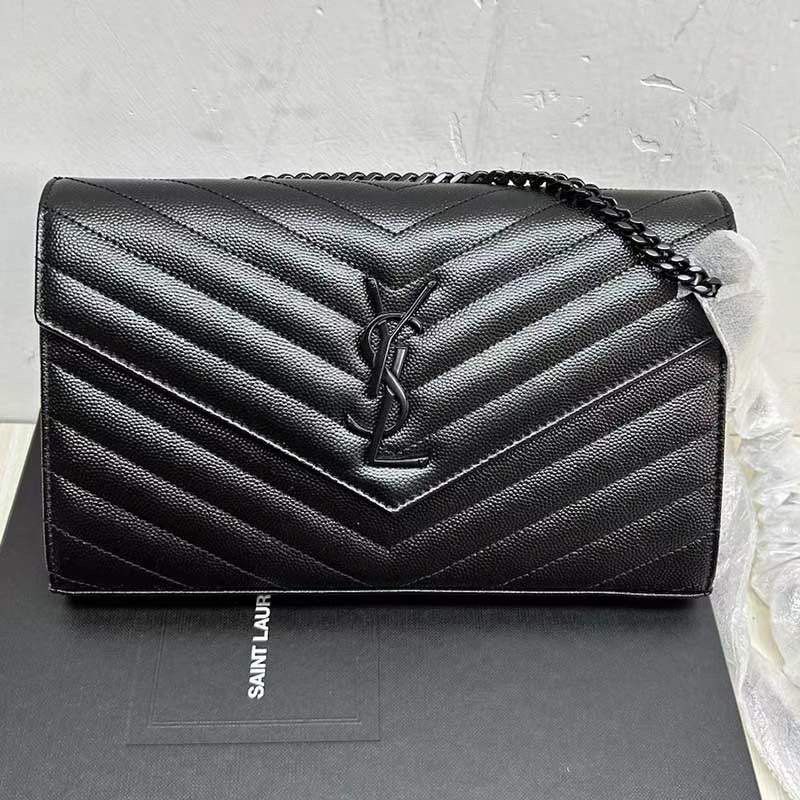 YSL Saint Laurent Envelope Medium Bag Black on Black, Luxury, Bags &  Wallets on Carousell