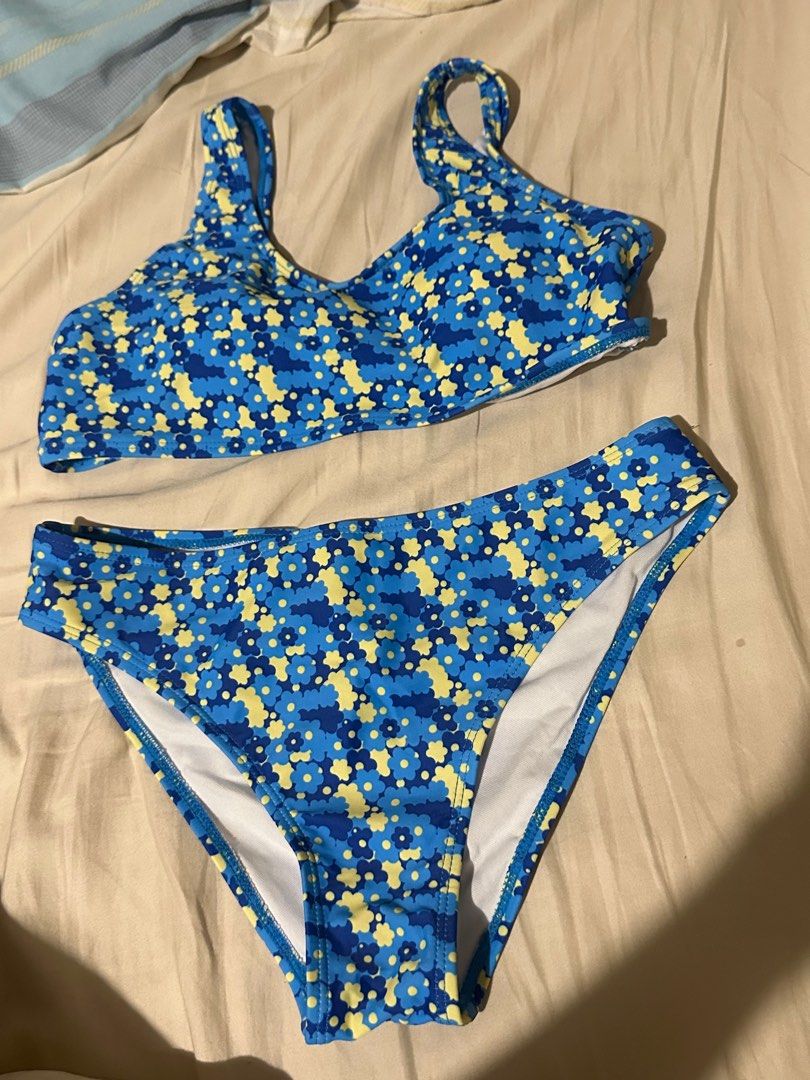 BUNDLE (Shein bikini), Women's Fashion, Swimwear, Bikinis & Swimsuits