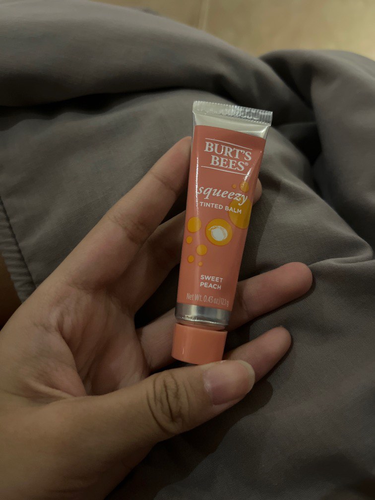 Burt & Bees Tinted Lip balm squeeze original SEALED new on Carousell