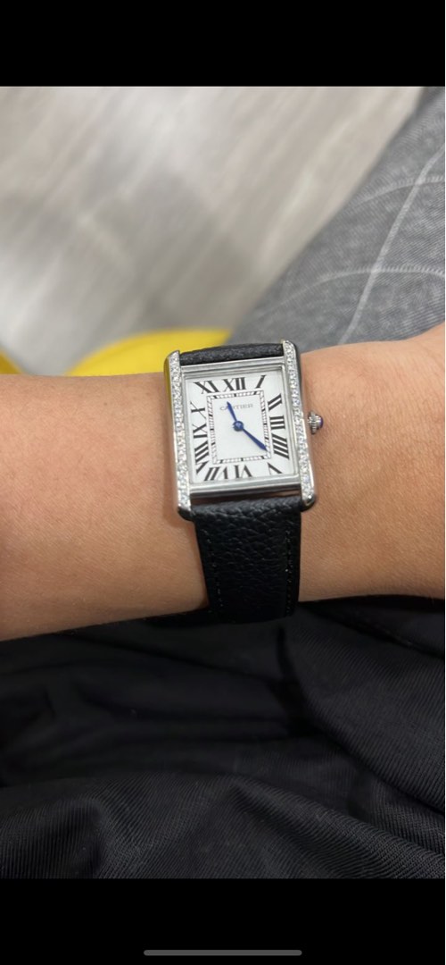 Cartier tank solo diamond best sale