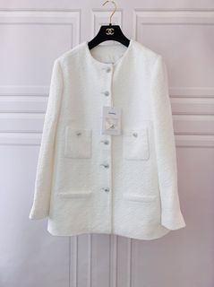 （分類：）位於 。 由 luxurybee 提交（商品編號 1224942794，圖片 1）。簡介： 。