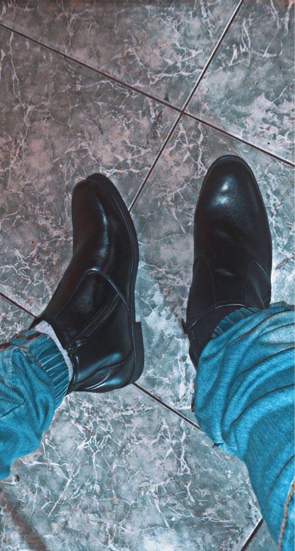 Chelsea Boots Size 10 UK Men s Fashion Footwear Boots on