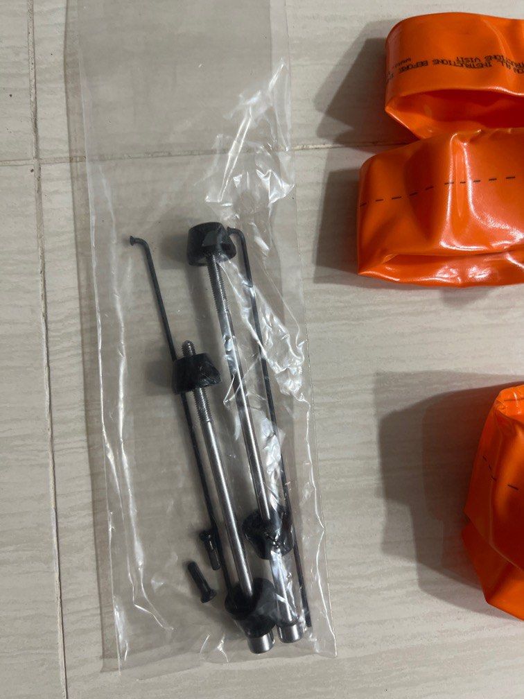 Chpt 3V4 rims, cogset and inner tubes, Sports Equipment, Bicycles