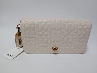 （分類：）位於 。 由 angela925 提交（商品編號 1224994995，圖片 1）。簡介： 。