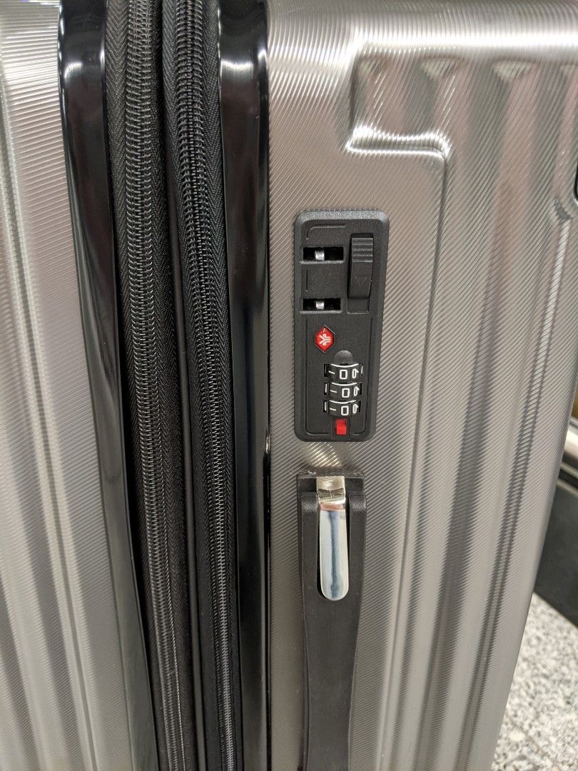 26 inch LARGE size 30 kgs expandable suitcase, check in big luggage