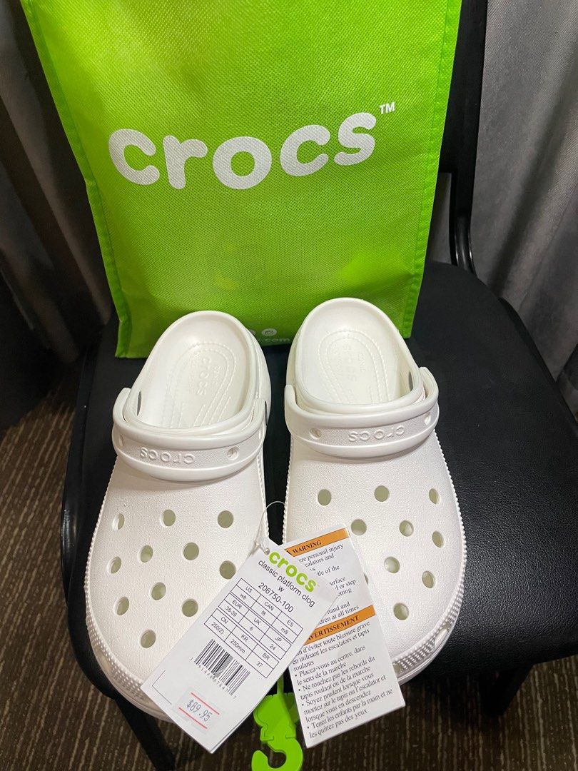 Crocs pakuwon mall on sale