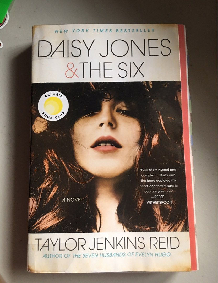 daisy jones and the six by taylor jenkins reid, Hobbies & Toys, Books