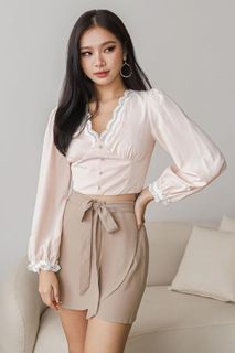 Dear Lyla Eleanor Scallop Trim Top (Pale Pink) *defect*