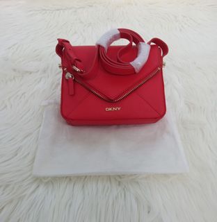 DKNY Xbody Authentic