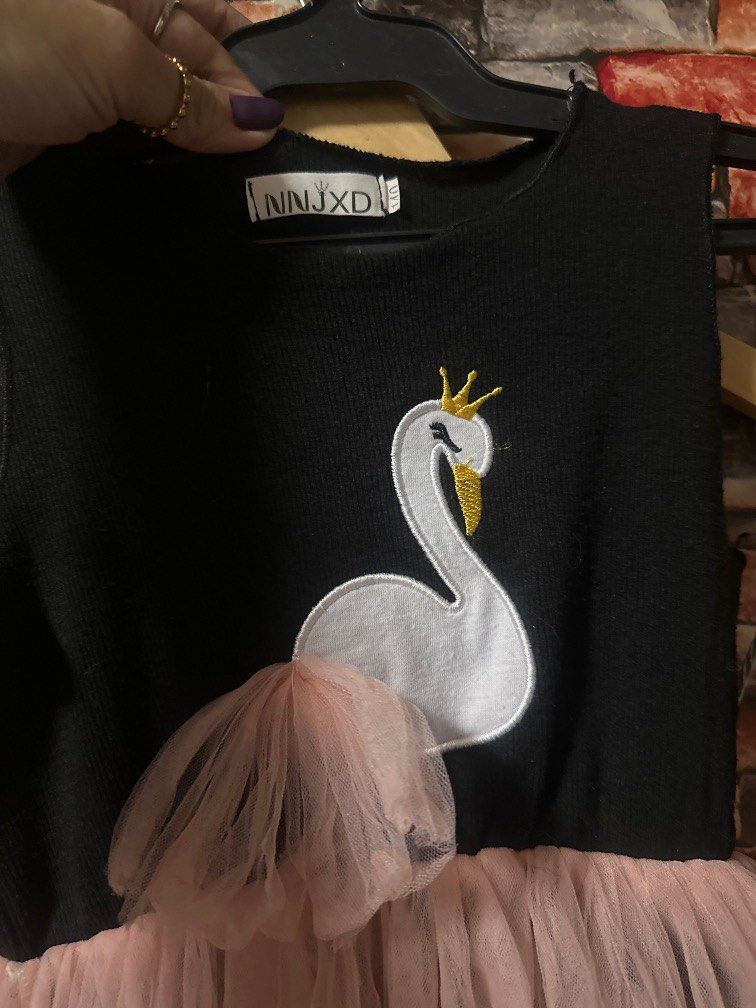 Dress for girls (Category: Babies & Kids Fashion) located in Makati City. Submitted by affordstuff (Listing ID 1225071068, Image 3). Description: Size 140 For 4-7 yrs old May flaws pero di sya halata kasi natatakpan :).