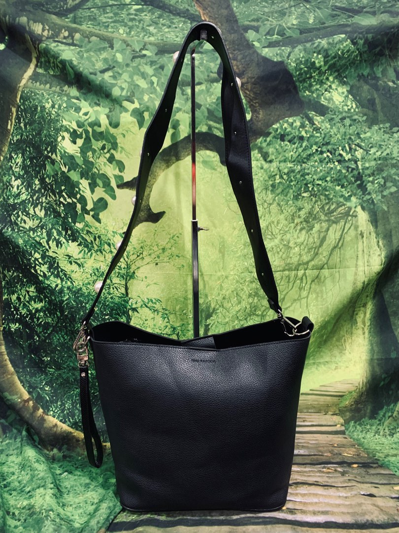Find kapoor bag strap discount