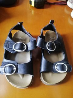 First steps Baby boy sandals