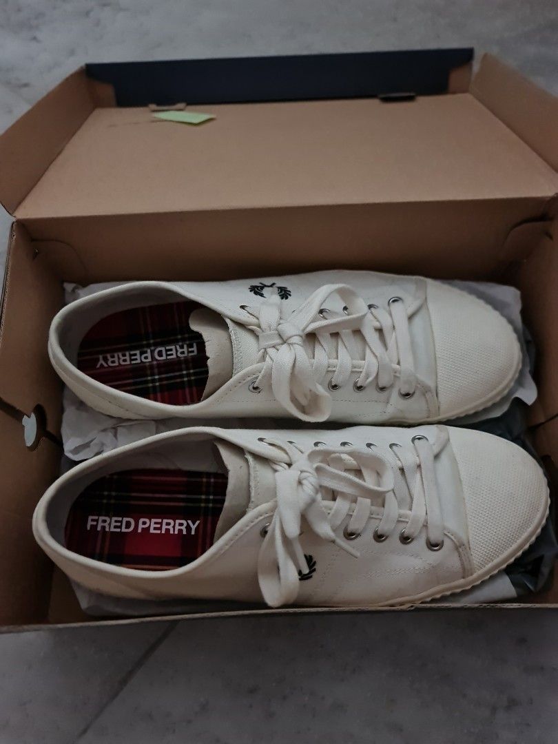 Fred Perry Hughes Low Canvas mens shoes size UK11 US12 luxury like new wore twice only