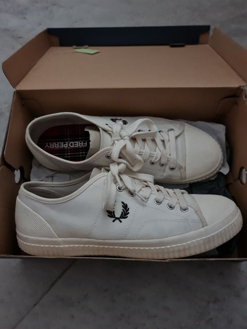 Fred Perry Hughes Low Canvas mens shoes size UK11 US12 luxury like new wore twice only