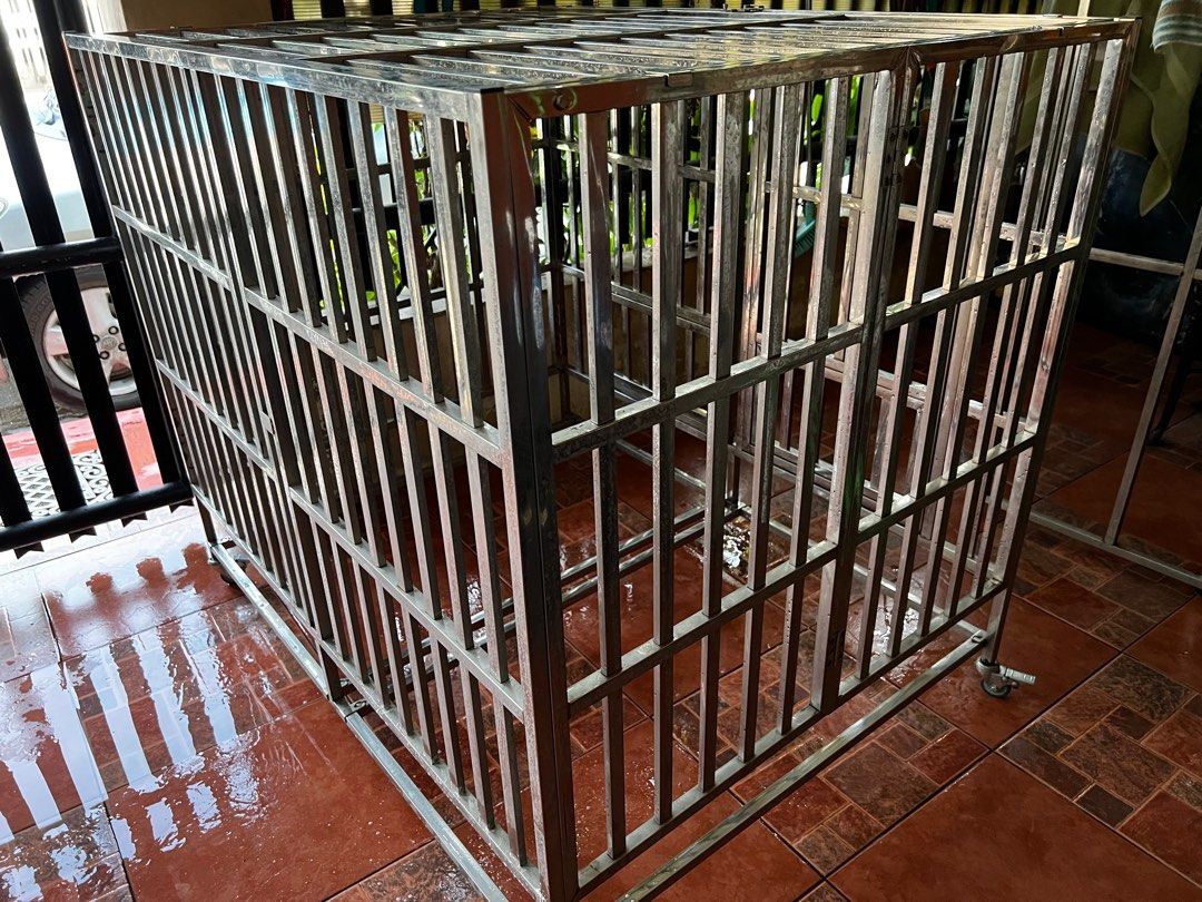 FS 2nd HAND DOG CAGE BY PRIMOPETS on Carousell