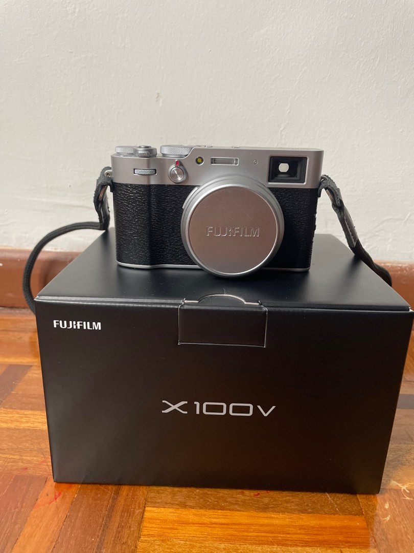FUJIFILM X100V, Photography, Cameras on Carousell