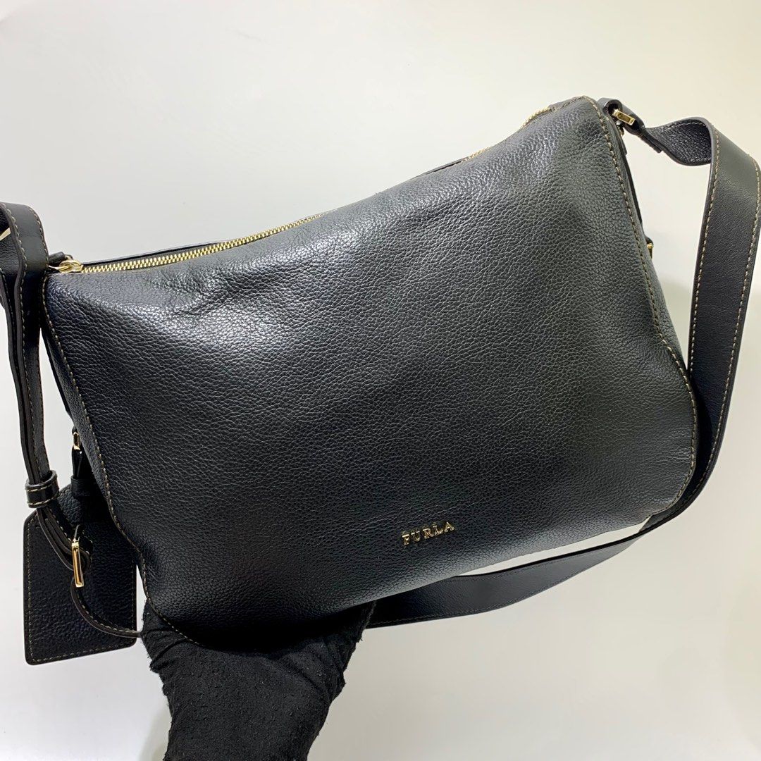 Furla black deals shoulder bag