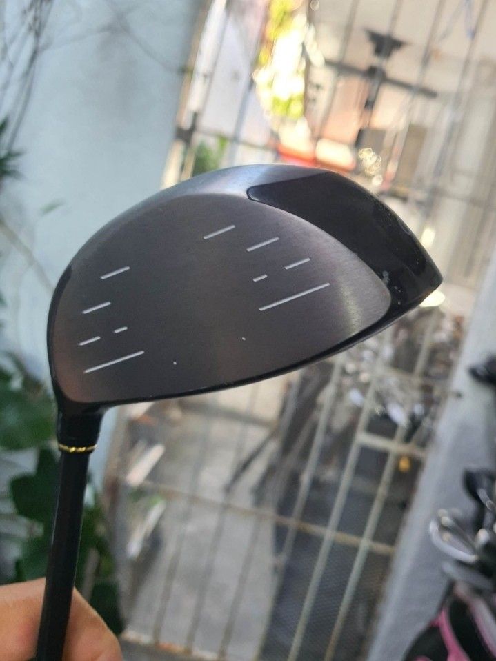Golf set XXIO on Carousell