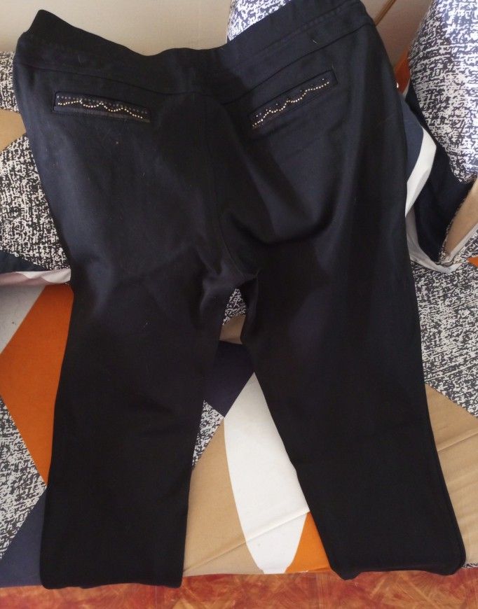 Guess Stretch Pants with Sequin Designs Women s Fashion Bottoms Jeans on Carousell