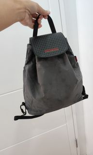 Hedgren mini backpack