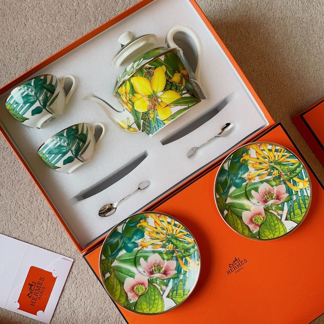 hermes tea set, Furniture & Home Living, Kitchenware & Tableware