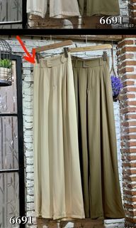 Highwaist Kulot/Loose Pants Cream - M