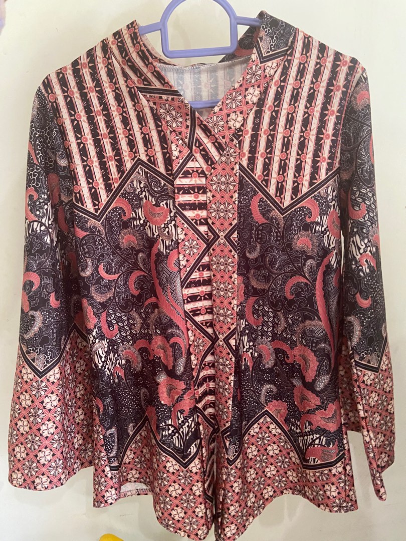 Indonesian Batik Kebaya, Women's Fashion, Muslimah Fashion, Baju Kurung ...