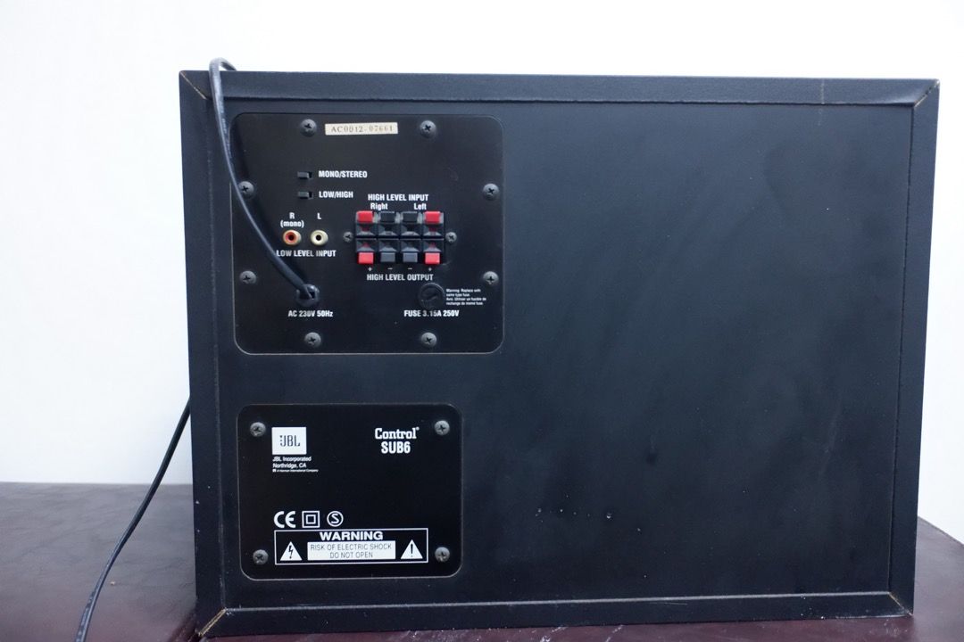 Jbl control sub 6 top