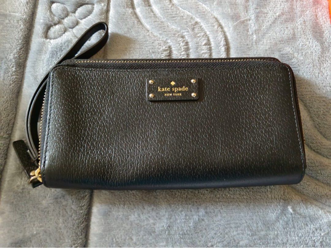 Kate Spade Black Wallet cum Wristlet, Luxury, Bags & Wallets on Carousell