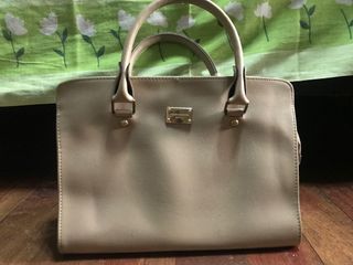 (Category: ) located in . Submitted by preloved.10 (Listing ID 1225006906, Image 1). Description: .