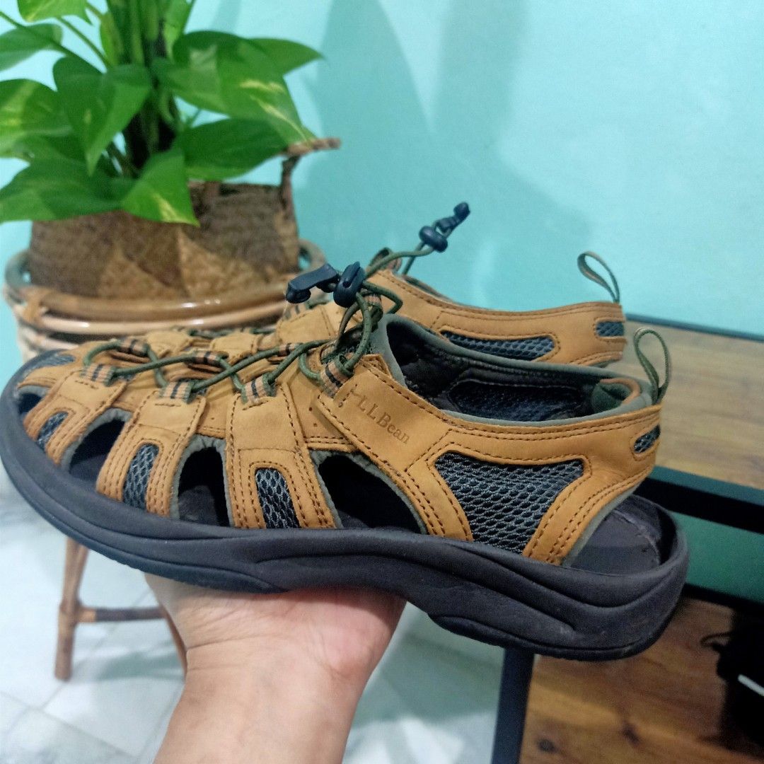 Ll bean hiking 2025 sandals