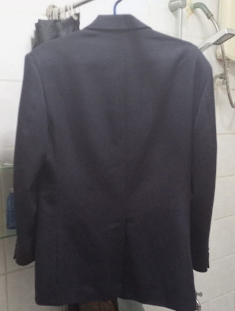 Men's Woolen Jacket (formal dinner jacket or business jacket) (Category: Coats, Jackets and Outerwear) located in Quezon City. Submitted by svami (Listing ID 1224914217, Image 2). Description: Made in Australia from 45% Aussie wool and 55% polyester. Recently cleaned. Fresh and free of molds! Originally purchased in Australia for AUD$200..