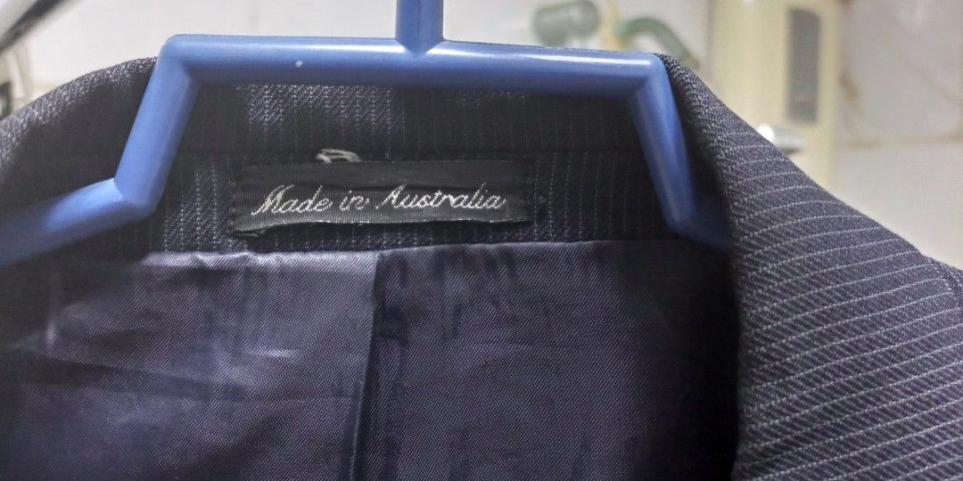Men's Woolen Jacket (formal dinner jacket or business jacket) (Category: Coats, Jackets and Outerwear) located in Quezon City. Submitted by svami (Listing ID 1224914217, Image 3). Description: Made in Australia from 45% Aussie wool and 55% polyester. Recently cleaned. Fresh and free of molds! Originally purchased in Australia for AUD$200..