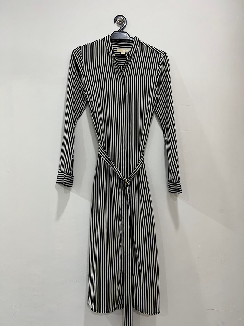 Michael kors black 2025 and white dress