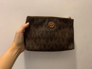 (Category: ) located in . Submitted by sdcloset (Listing ID 1224948926, Image 1). Description: .