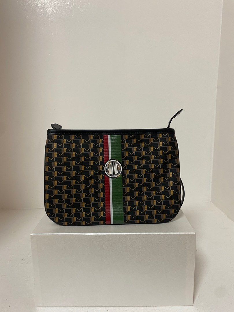 Moynat Oh Trousse Pouch (Category: Luxury Bags & Wallets) located in Pasig City. Submitted by jslfinds_ (Listing ID 1224981195, Image 1). Description: Brand New Moynat Oh Trousse Pouch RFS: got as a gift Comes with dust bag and authenticity card.