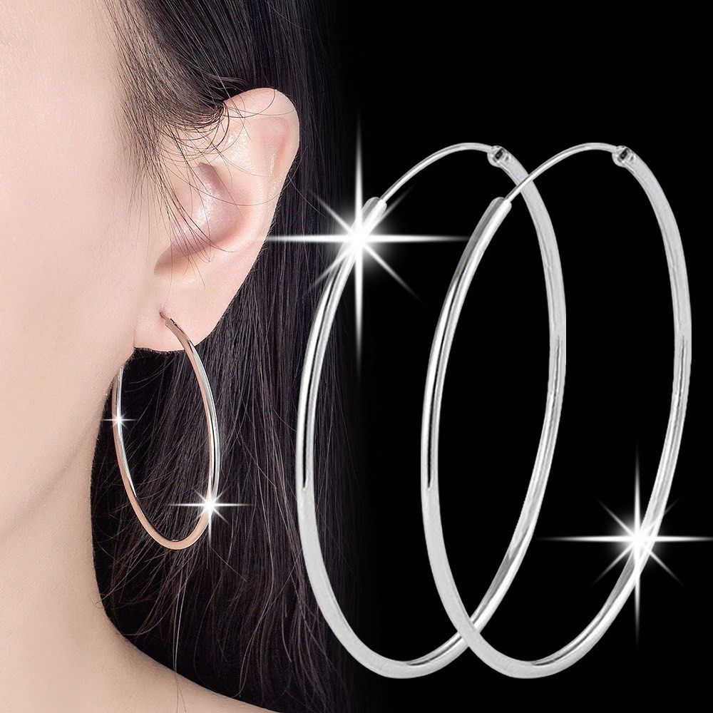 Girl hoop new arrivals earrings