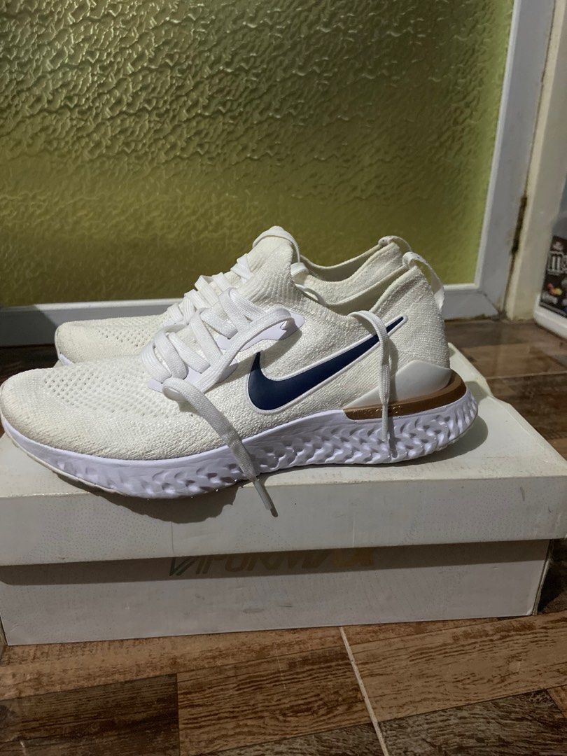 Nike epic react flyknit 2 womens size
