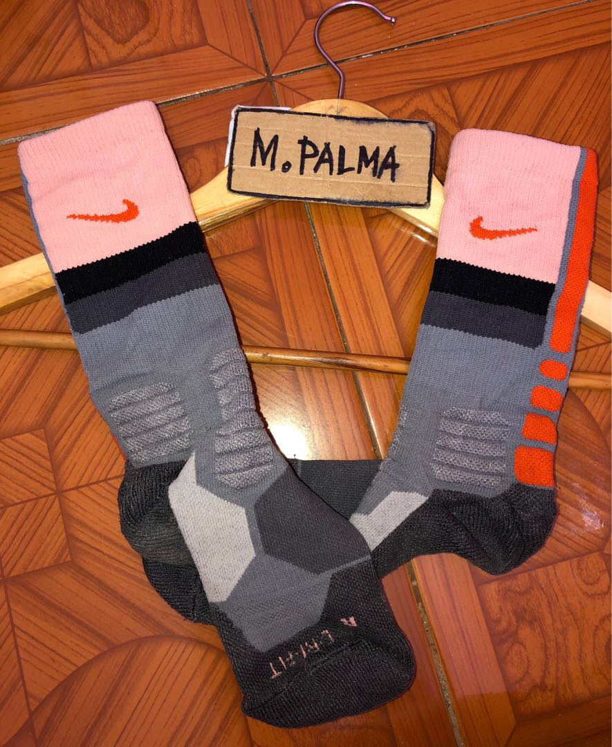 Nike hyper elite socks medium as new fit up to sz 11 Men s