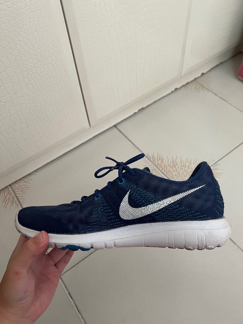 Free rn flyknit junior discount