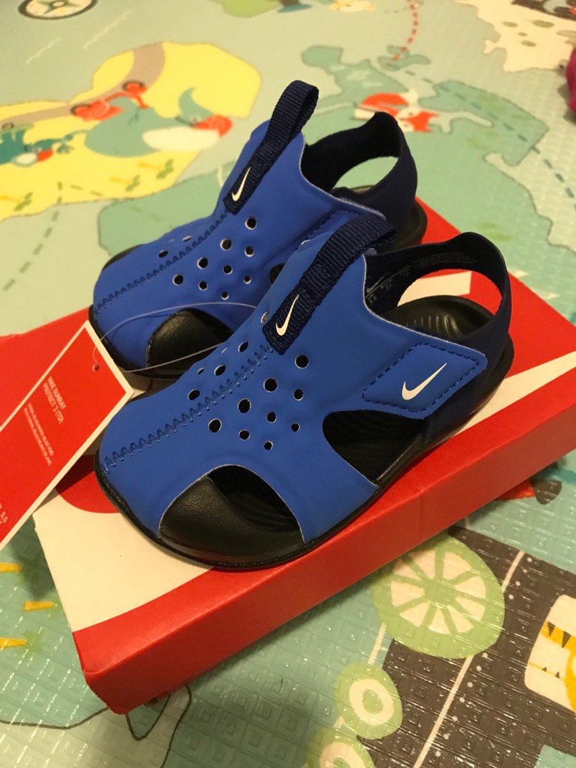 nike sandals 6c