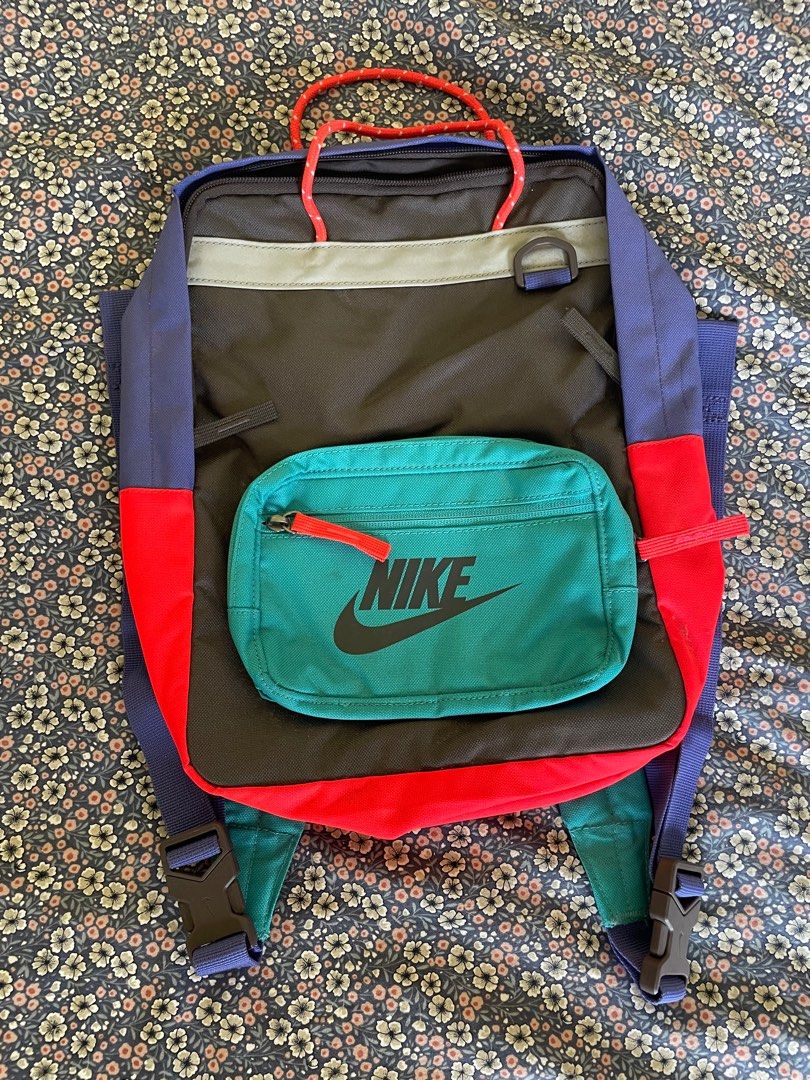 Nike tanjun backpack 2025 kids