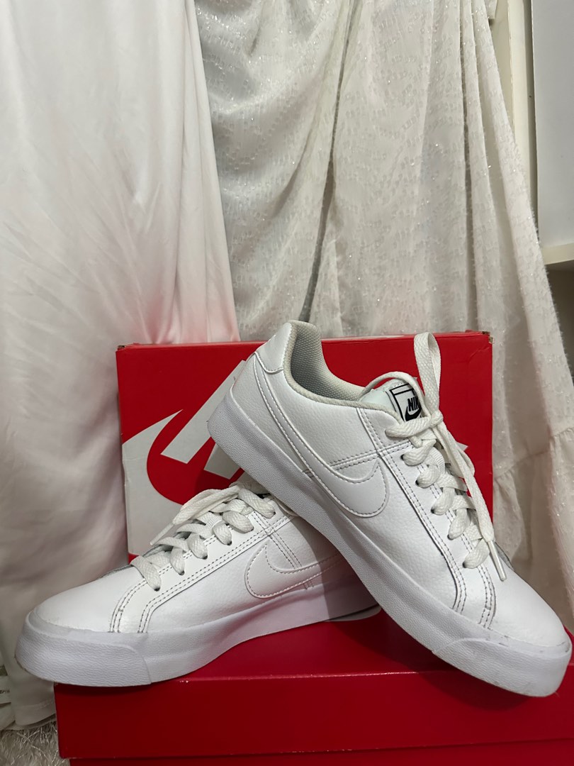 Nike Woman court royale AC Women s Fashion Footwear Sneakers on