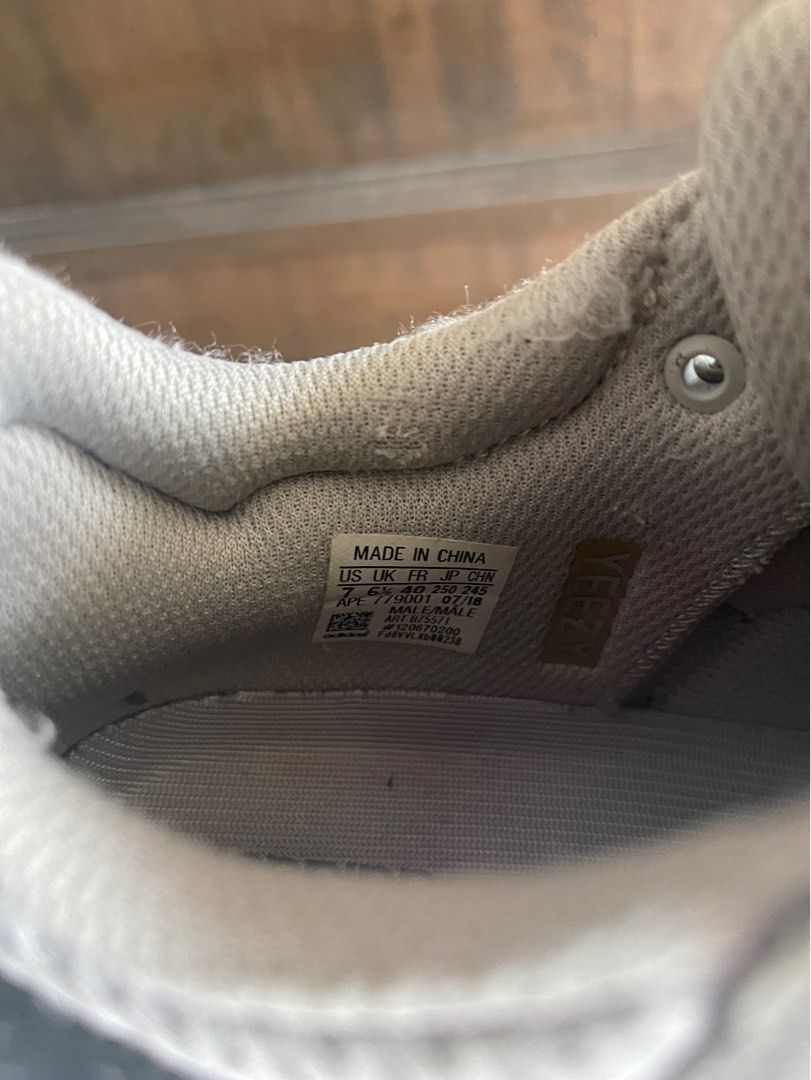 yeezy 700 og waverunner