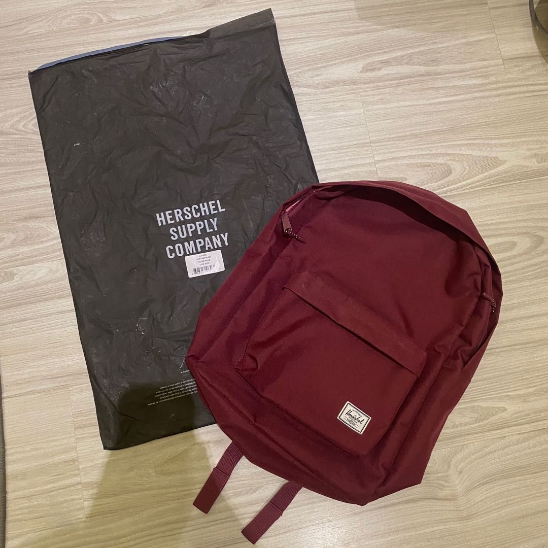 ORIGINAL Herschel Classic Backpack 24L Men s Fashion Bags
