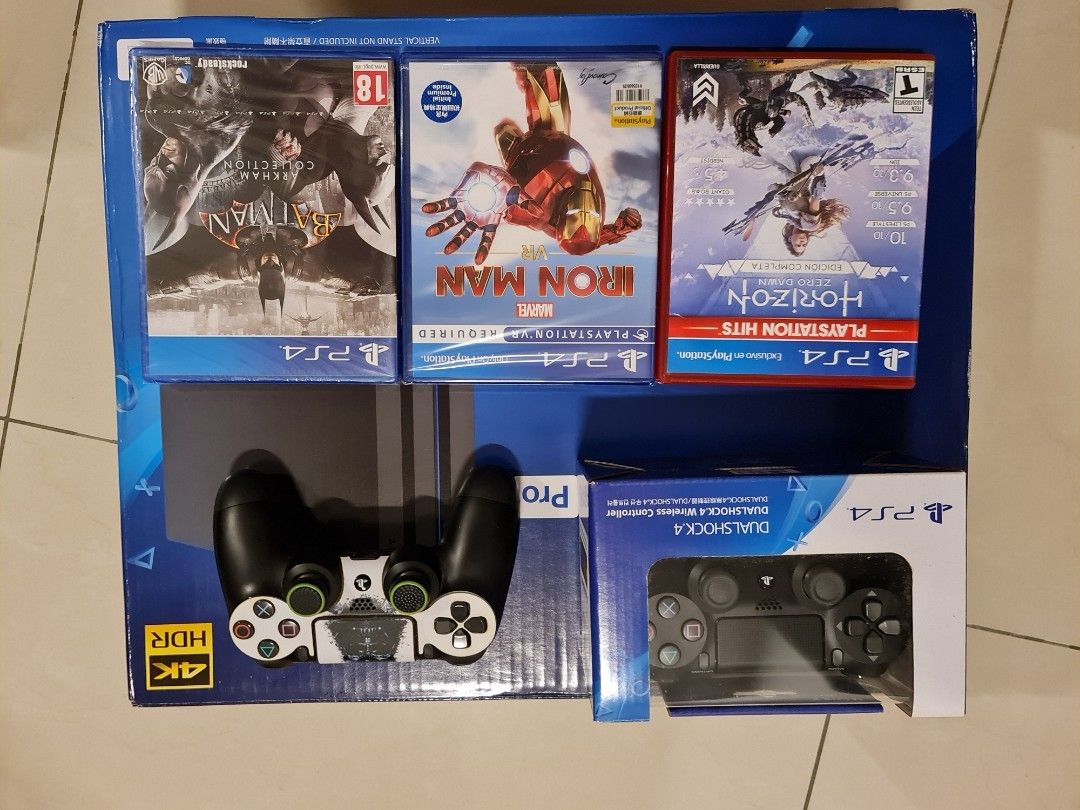 Playstation 4 pro PS4 pro with PS vr