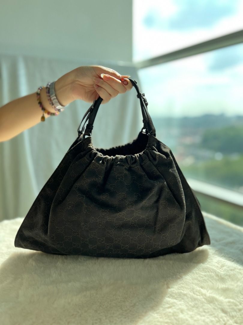 Gucci canvas tote store with leather handles