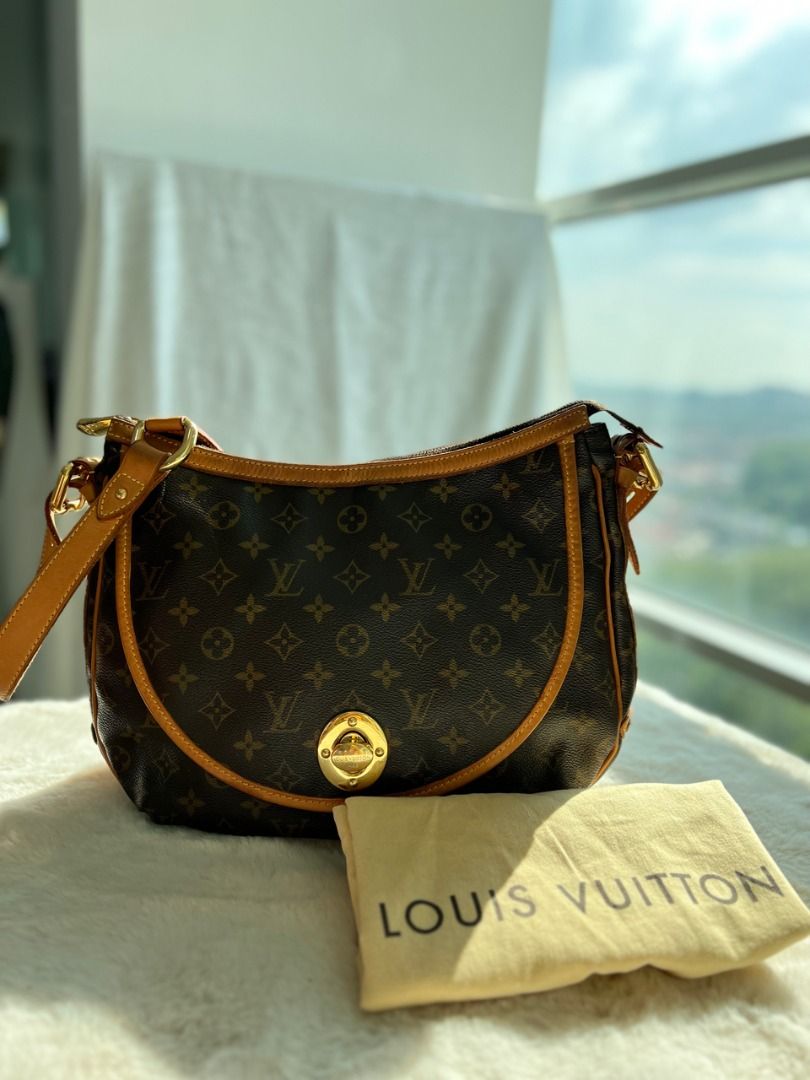 Louis Vuitton, Bags, Authentic Preloved Lv Tulum Gm Monogram Canvas  Shoulder Bag