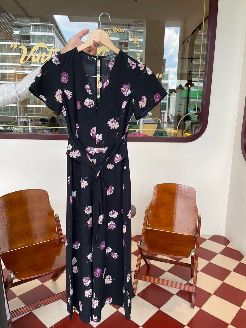 Primark V neck Floral Jumpsuit